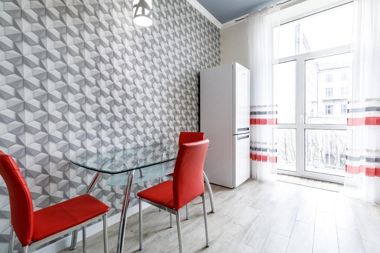 לבוב Inshiapartments On Liberty Avenue מראה חיצוני תמונה